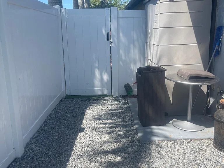 1809 Academy Blvd — Photo 15