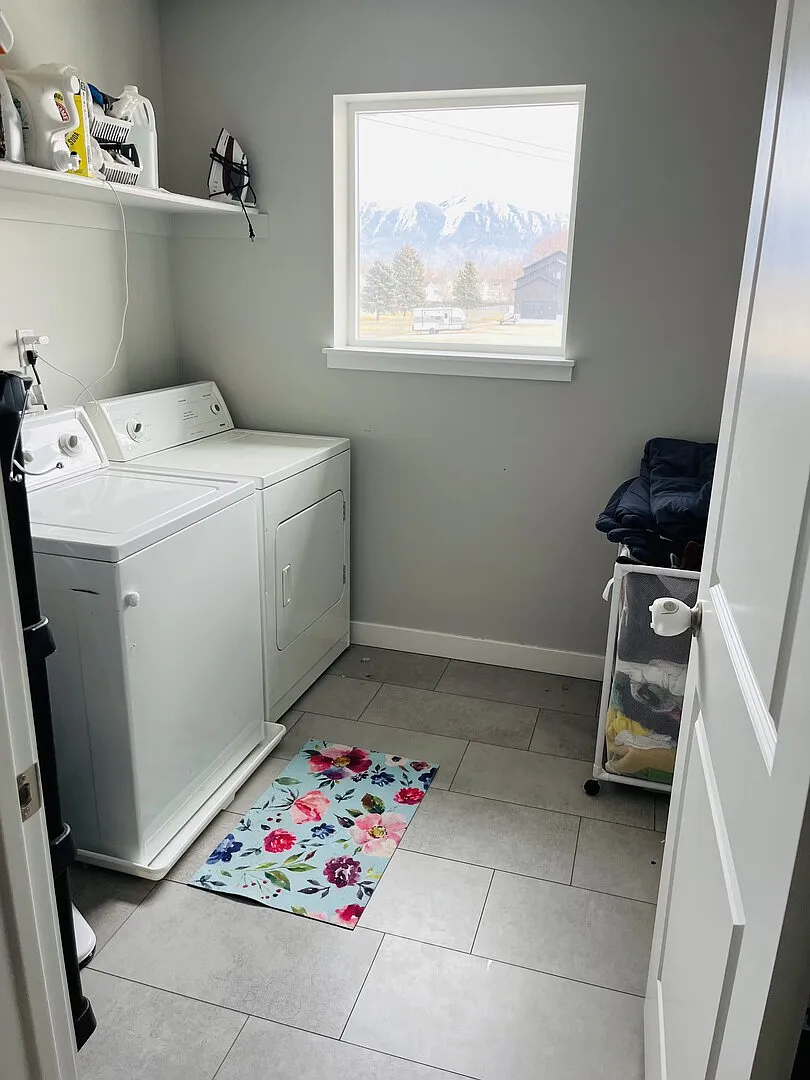 Family friendly home — Photo 4