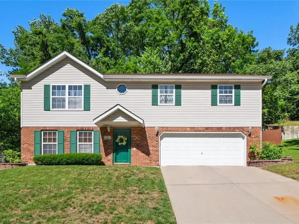 13 Davis Pl, Collinsville, IL 62234