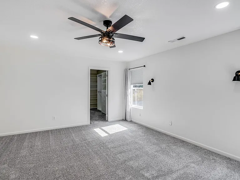 14691 SE Cherry Hill Ln — Photo 6