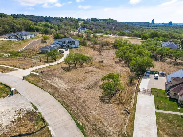2530 Hardwick Ln, Cedar Hill, TX 75104