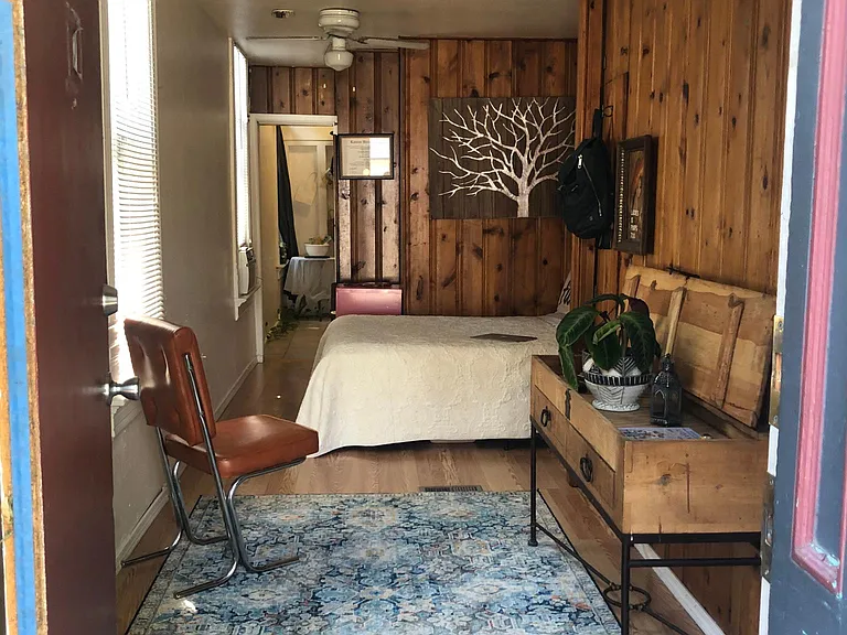 222 W Ellsworth Ave #2 — Photo 4