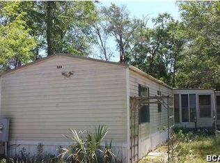 322 Palmetto Ave, Freeport, FL 32439