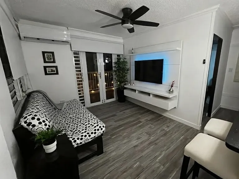 2055 Calle Espana #201 — Photo 2