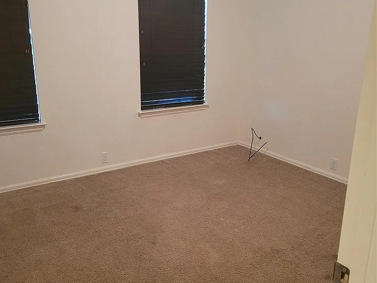 433 Moorhen Cv — Photo 4
