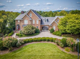2200 Lamont St, Kingsport, TN 37664