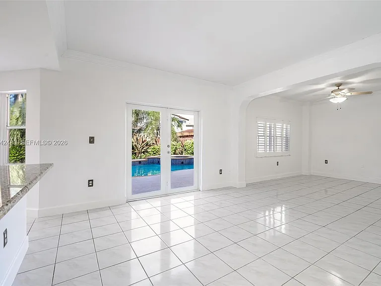 4671 SW 154th Pl — Photo 9