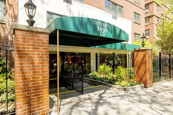 Sold by Ivey North LLC | media 1