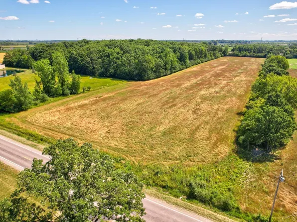 N Michigan Rd, Saginaw, MI 48604