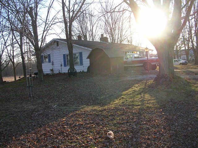 2nd image of 1380 Township Road 653