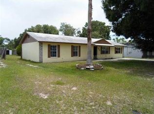 995 Hibiscus St, Lady Lake, FL 32159