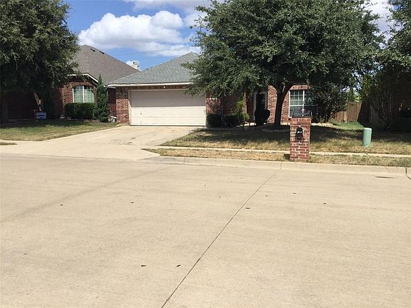 4th image of 1209 Brownford Dr