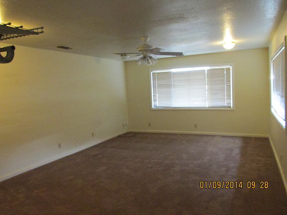 3rd image of 5527 Cedar Creek Way