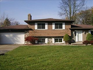 1st image of 2121 Marlou Ct
