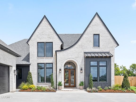 4th image of 314 Abercrombie Way