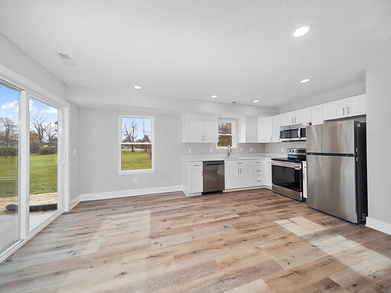 7005 Elzey St — Photo 11