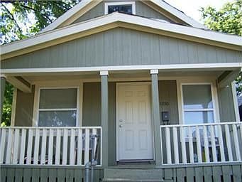 2nd image of 1030 Ella Ave