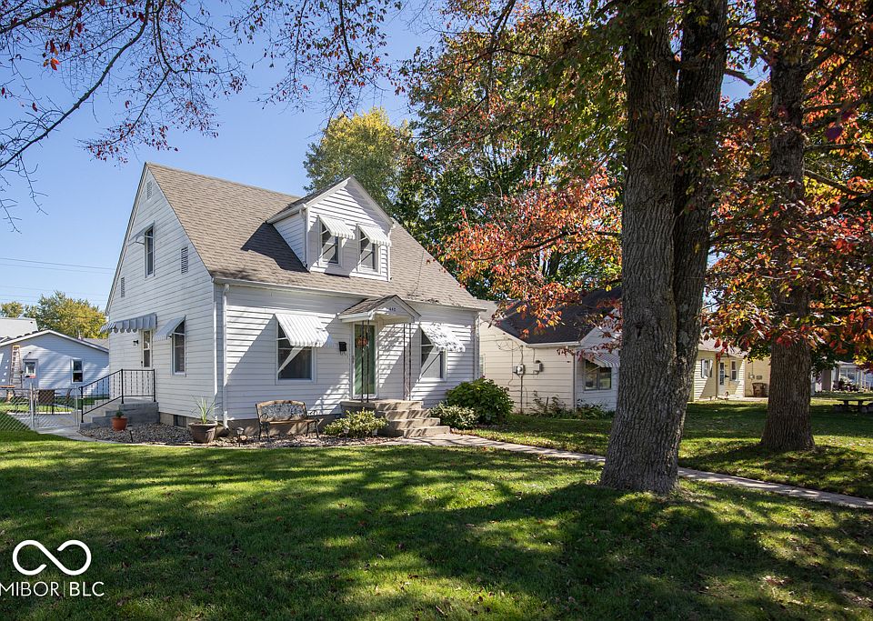 1st image of 442 S Elm St