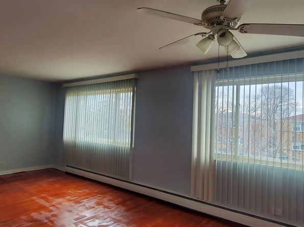 9121 Lawler Ave APT 2