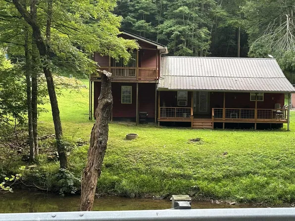 856 Removal Rd, Diana, WV 26217