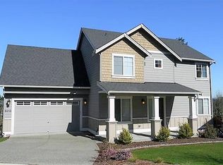 8410 NE 165th St, Kenmore, WA 98028