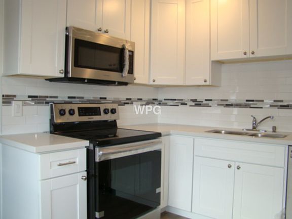 2nd image of 858 Bing Dr