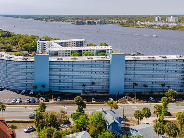 100 Silver Beach Ave APT 502, Daytona Beach, FL 32118