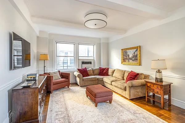 Sold by Compass | media 2