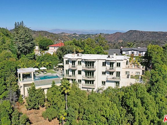 2nd image of 1861 Bel Air Rd