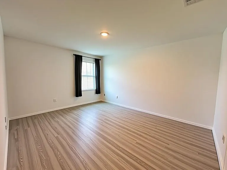13934 Reservoir Dr — Photo 16
