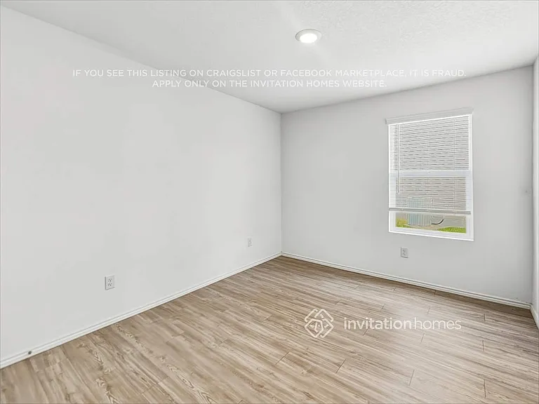 136 Parish Ln — Photo 10