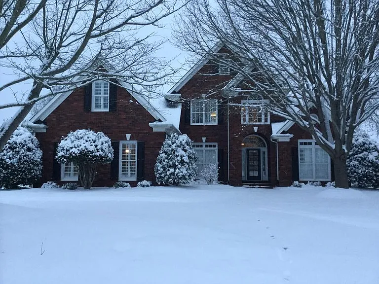 928 Allison Mews Pl NW — Photo 1