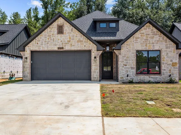 2065 Locklear Ln, Tyler, TX 75703