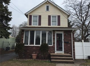 56 North St, West Haven, CT 06516