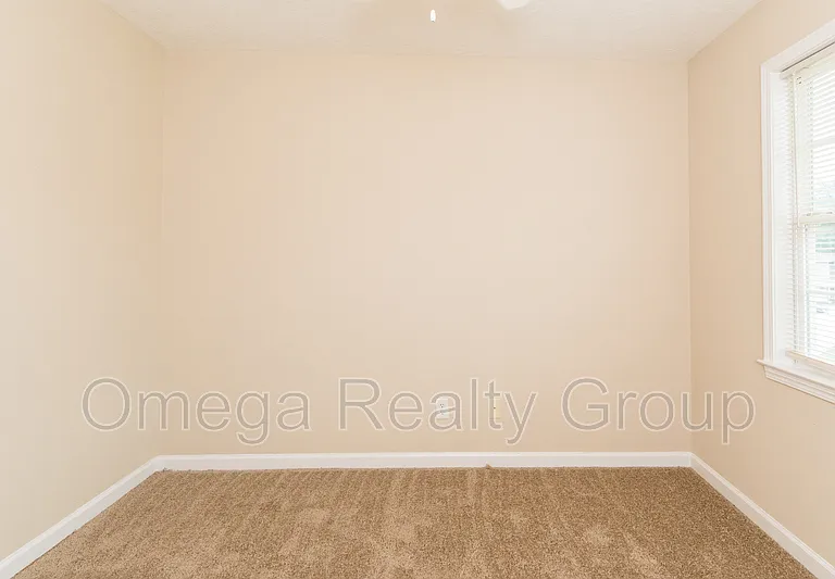 67 Jacob Ln — Photo 30
