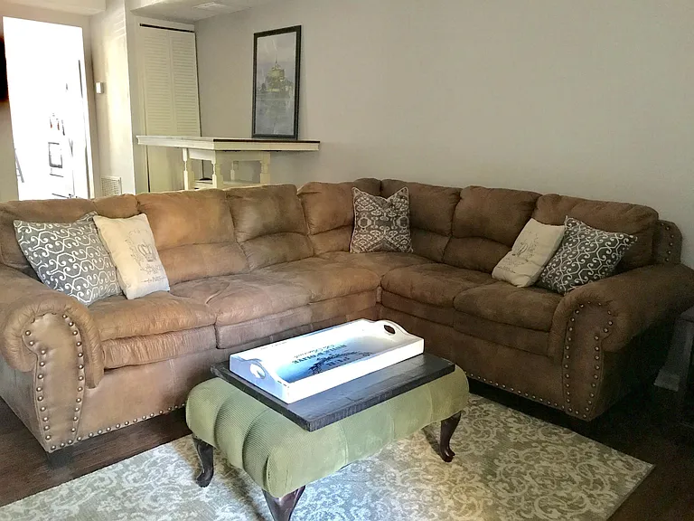 1313 Gray Hawk Rd #5 — Photo 4