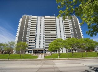 Upper Middle Place, Burlington, ON L7P 3P4