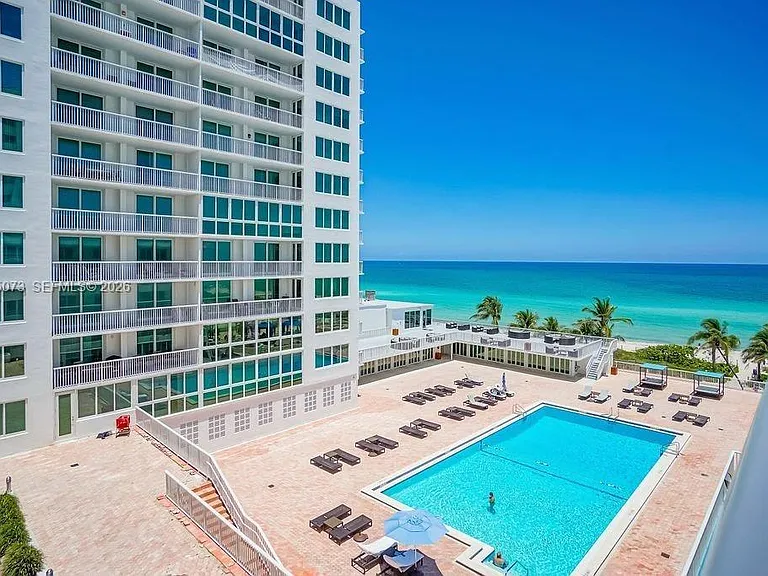 5401 Collins Ave #513 — Photo 6