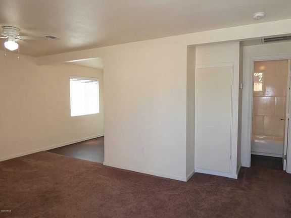 4th image of 1529 E Sunnyside Dr APT B