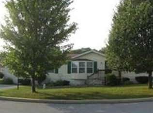4182 Heritage Ln, Walnutport, PA 18088