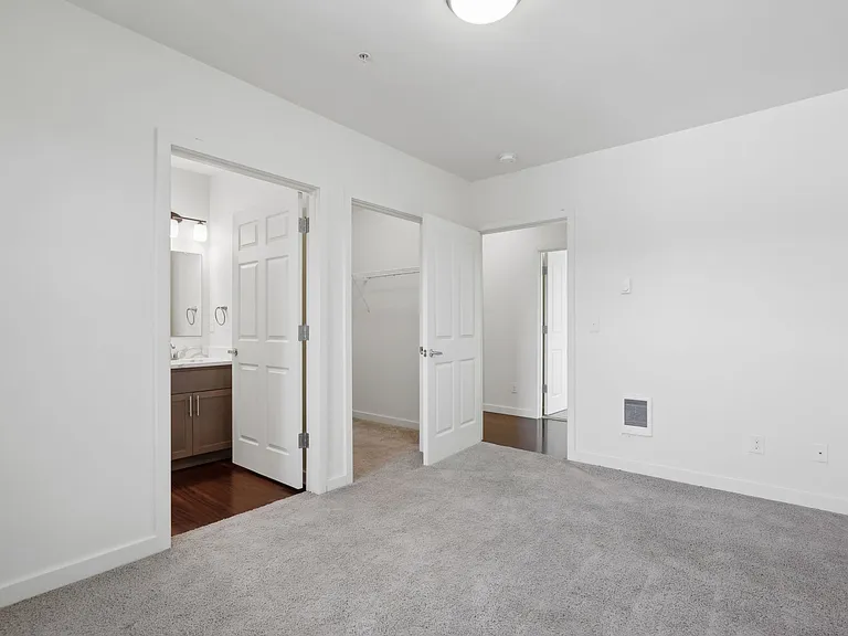 Haven Park Apartments — Photo 48