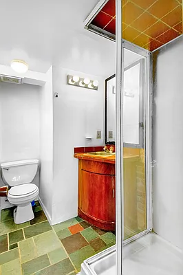 Sold by City Connections Realty | media 9