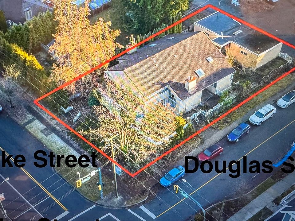 1st image of 84 Douglas St