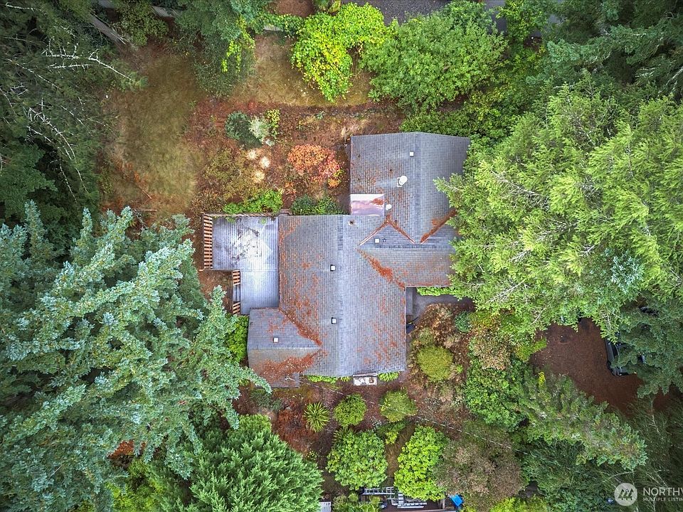 1st image of 13028 Juanita Drive NE