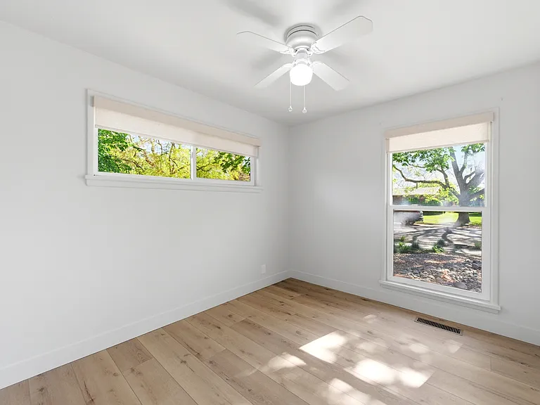 1153 N Buccaneer Dr — Photo 24
