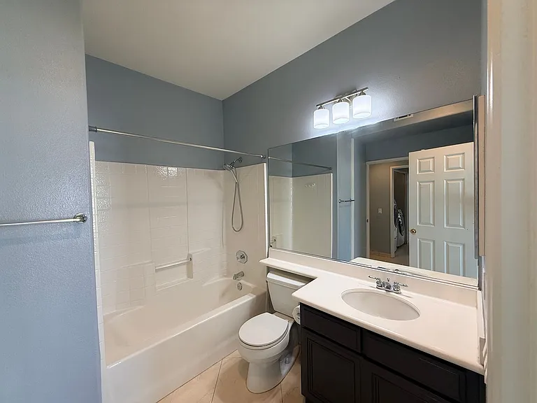 768 Valdosta Cir — Photo 22