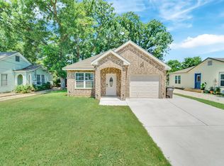 2116 Blandin St, Fort Worth, TX 76111