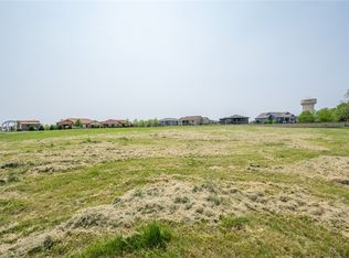 10135 Bella Strada Ln, Johnston, IA 50131