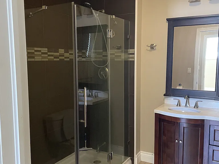 179B The Queensway S — Photo 27