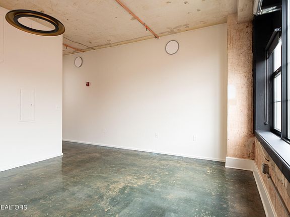 4th image of 116 S Gay St APT 402